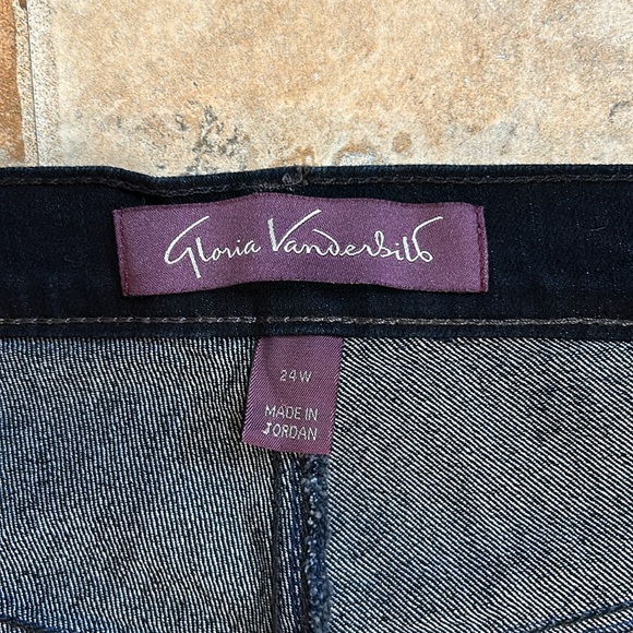 GLORIA VANDERBILT JEANS - Picture 2 of 9